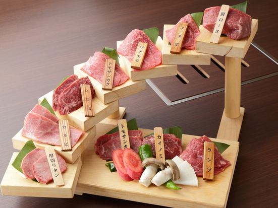 焼肉＆ワイン　WORLD DINER