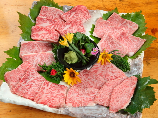 炭火焼肉　みゅうみゅう